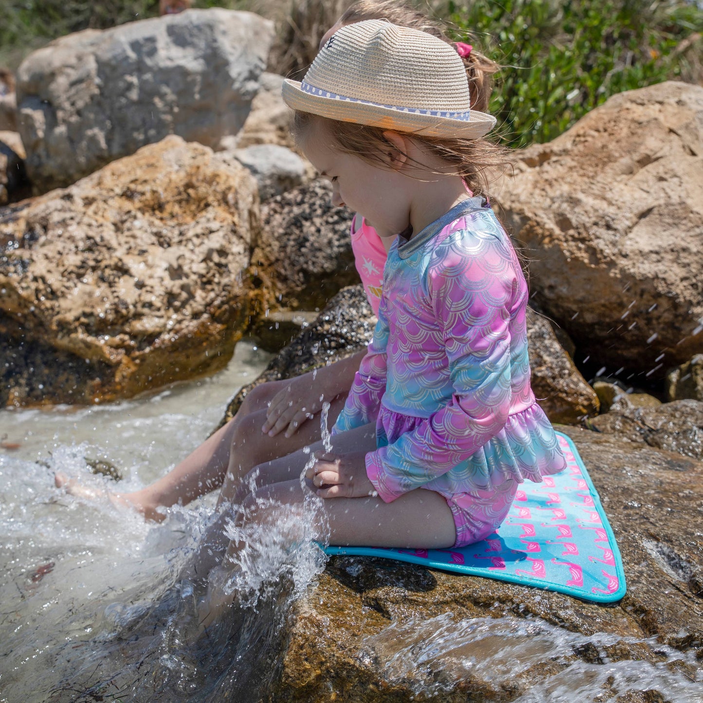 Poolside Seating Mat™ – Swimsuit & Skin Protection