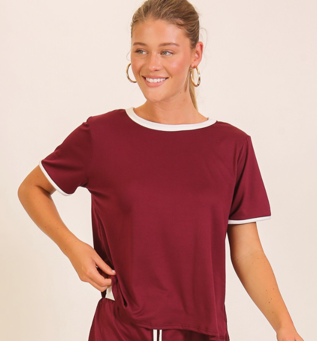 Solid Contrast Trim Knit Top