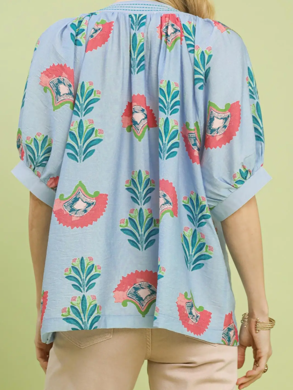 Fan Flower Contrast Stitch V-Neck Top