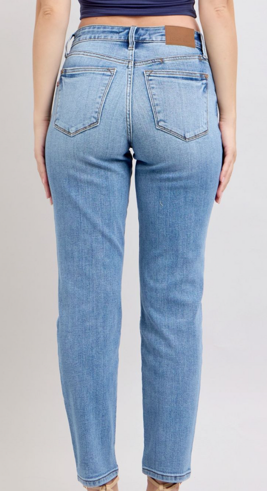 Medium Rise Vintage Slim Denim w/Cell Phone Pocket